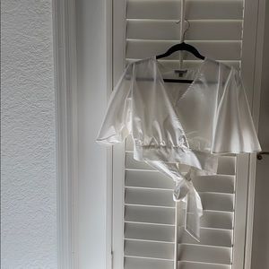 Casting M crop white shirt